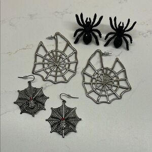 Spider and Web Earrings Set